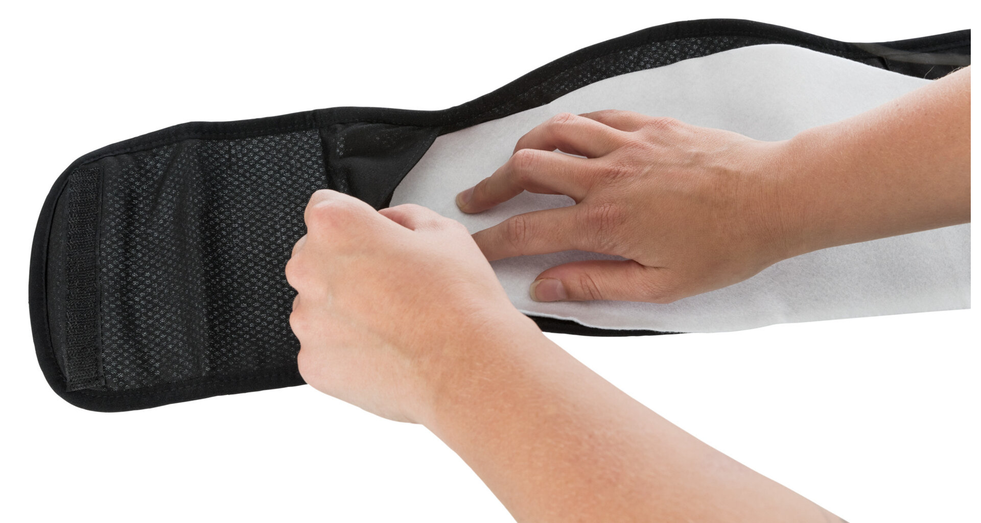 TRIXIE Břišní pás na podložky pro psa samce, tmavě modrý M: pas: 45-55 cm