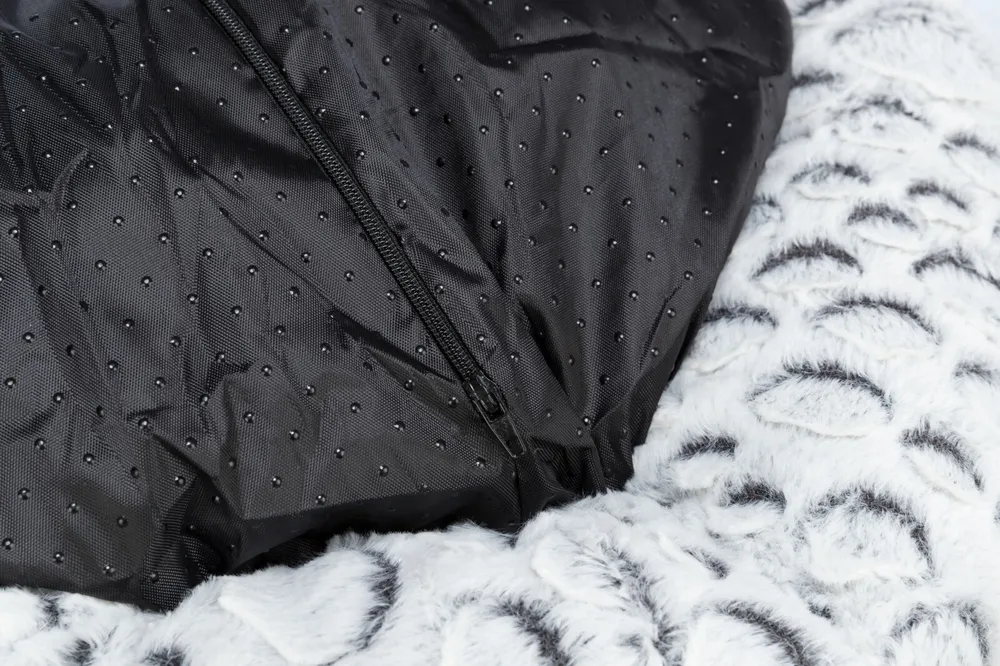 TRIXIE MILA kulatý plyšový pelech, bílá/šedá ø 50 cm