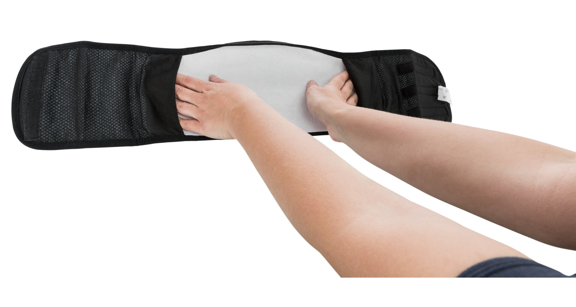 TRIXIE Břišní pás na podložky pro psa samce, tmavě modrý L: pas: 55-65 cm