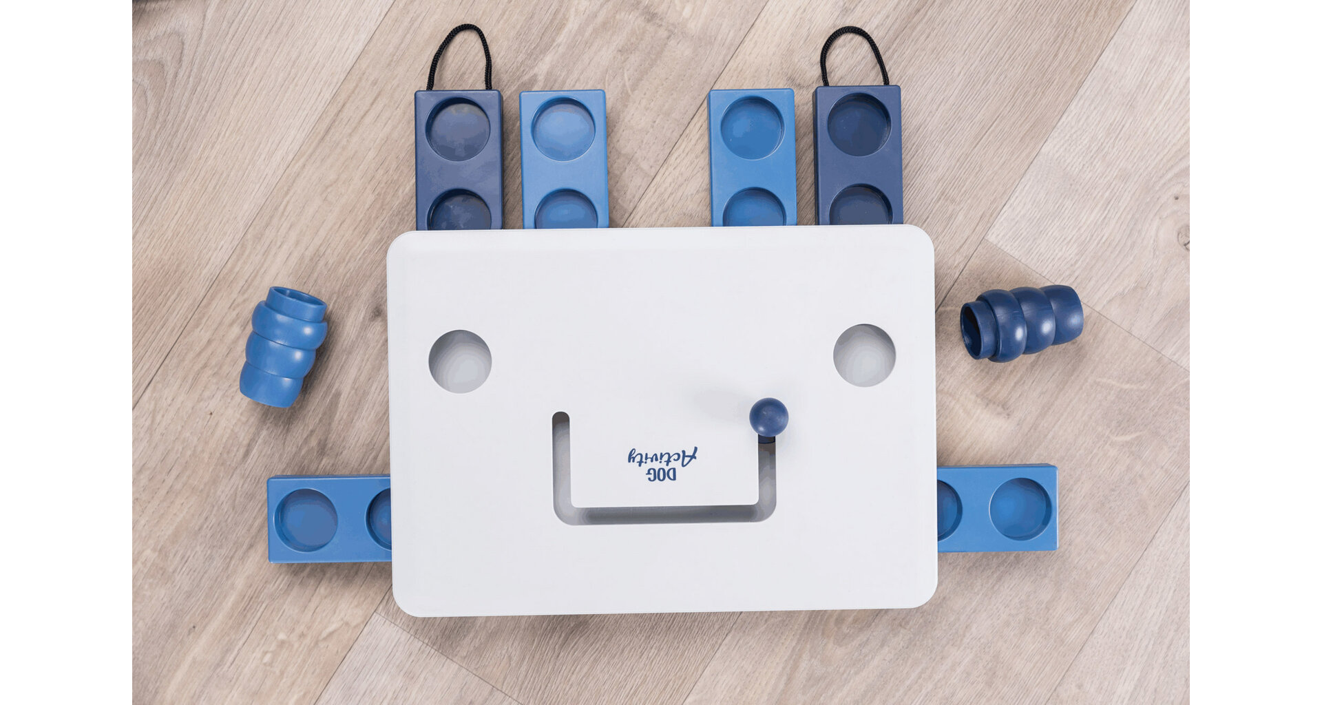 TRIXIE Dog Activity Move2Win - s šuplíčky a kuželkami ø 34 x 23cm